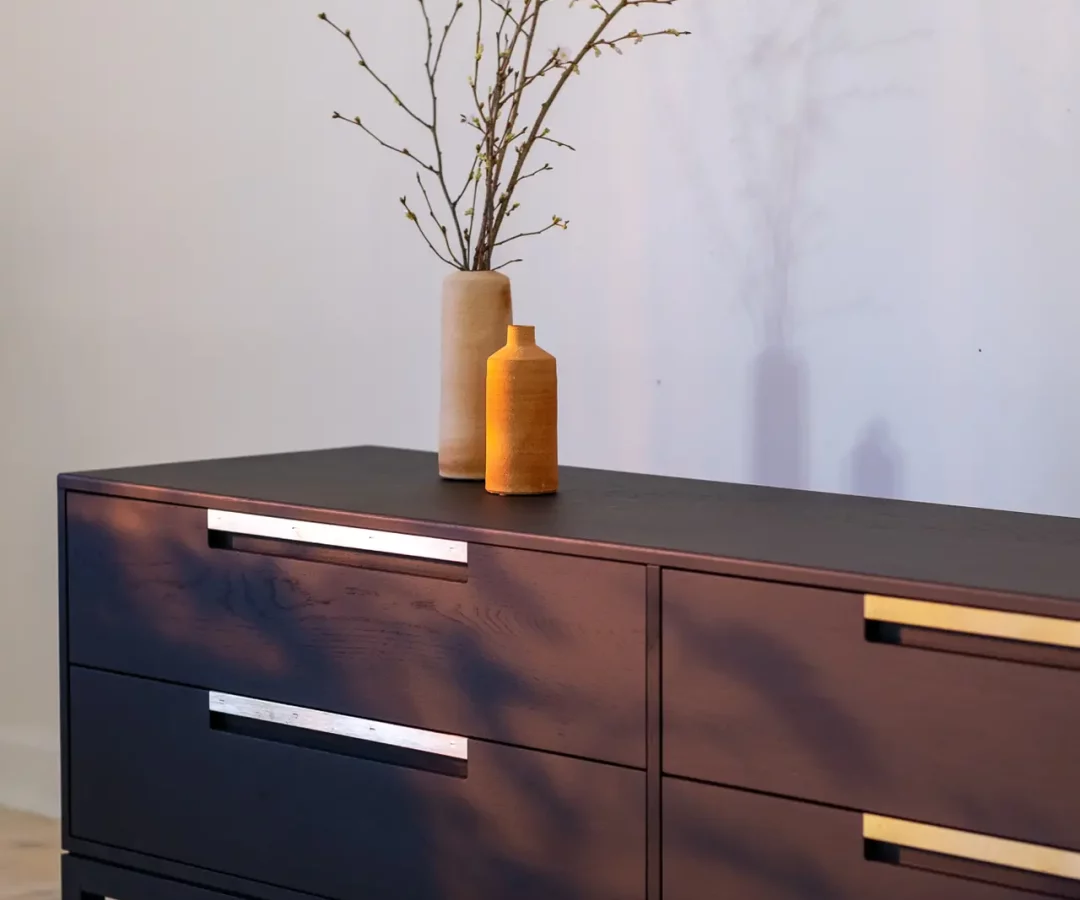 Djupvik low black half