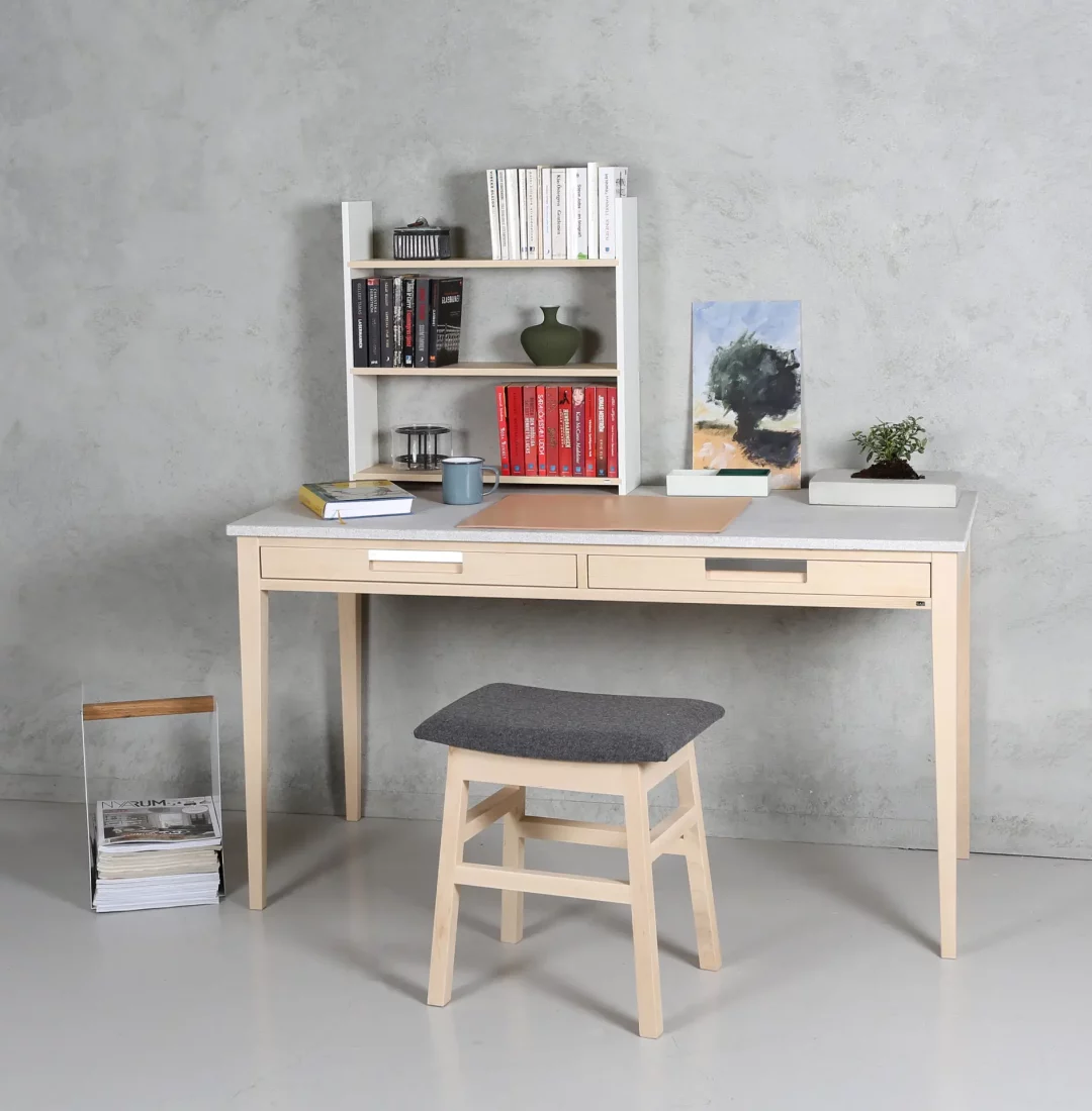 Pockethylla_Alaskrivbord_skrivbordsunderlagg_massivkruka_Endrepall_Vedbarare_Lädu